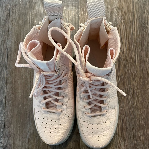 Goddess of Victory Nike Shoes - Picture 3 of 6